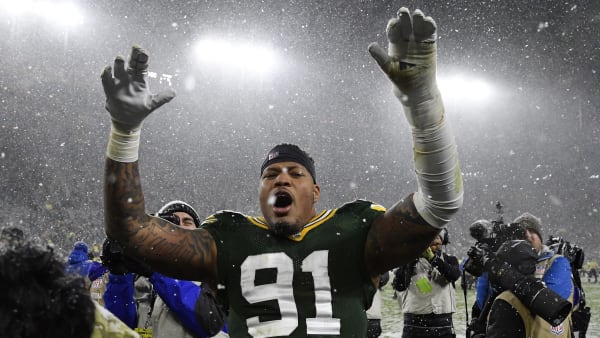 GREEN BAY, WISCONSIN - NOVEMBER 10: Preston Smith #91 of the Green Bay Packers reacts after the win against the Carolina Panthers at Lambeau Field on November 10, 2019 in Green Bay, Wisconsin. (Photo by Quinn Harris/Getty Images) GREEN BAY, WISCONSIN - NOVEMBER 10: Preston Smith #91 of the Green Bay Packers reacts after the win against the Carolina Panthers at Lambeau Field on November 10, 2019 in Green Bay, Wisconsin. (Photo by Quinn Harris/Getty Images)