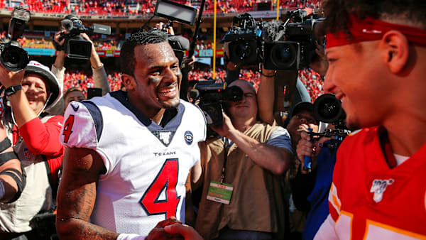 KANSAS CITY, MO - OCTOBER 13: Deshaun Watson #4 of the Houston Texans greets Patrick Mahomes #15 of the Kansas City Chiefs following the Texans 31-24 win over the Chiefs at Arrowhead Stadium on October 13, 2019 in Kansas City, Missouri. (Photo by David Eulitt/Getty Images) KANSAS CITY, MO - OCTOBER 13: Deshaun Watson #4 of the Houston Texans greets Patrick Mahomes #15 of the Kansas City Chiefs following the Texans 31-24 win over the Chiefs at Arrowhead Stadium on October 13, 2019 in Kansas City, Missouri. (Photo by David Eulitt/Getty Images)