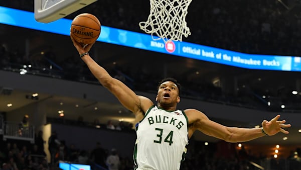 Giannis Antetokounmpo Giannis Antetokounmpo