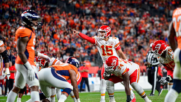DENVER, CO - OCTOBER 17: Patrick Mahomes #15 of the Kansas City Chiefs runs the offense against the Denver Broncos in the second quarter of a game at Empower Field at Mile High on October 17, 2019 in Denver, Colorado. (Photo by Dustin Bradford/Getty Images) DENVER, CO - OCTOBER 17: Patrick Mahomes #15 of the Kansas City Chiefs runs the offense against the Denver Broncos in the second quarter of a game at Empower Field at Mile High on October 17, 2019 in Denver, Colorado. (Photo by Dustin Bradford/Getty Images)