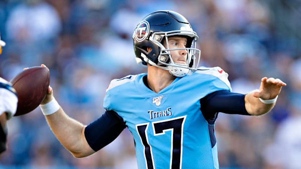 Los Angeles Chargers v Tennessee Titans Los Angeles Chargers v Tennessee Titans