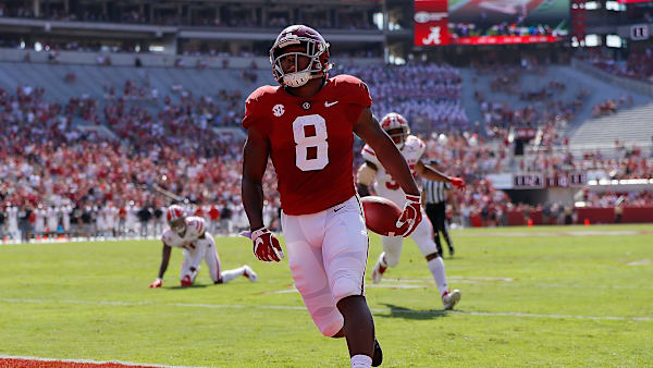 TUSCALOOSA, AL - SEPTEMBER 29: Josh Jacobs #8 of the Alabama Crimson Tide rushes for a touchdown against the Louisiana Ragin Cajuns at Bryant-Denny Stadium on September 29, 2018 in Tuscaloosa, Alabama. (Photo by Kevin C. Cox/Getty Images) TUSCALOOSA, AL - SEPTEMBER 29: Josh Jacobs #8 of the Alabama Crimson Tide rushes for a touchdown against the Louisiana Ragin Cajuns at Bryant-Denny Stadium on September 29, 2018 in Tuscaloosa, Alabama. (Photo by Kevin C. Cox/Getty Images)