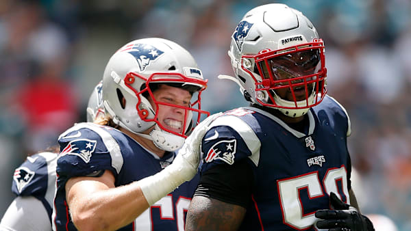 MIAMI, FLORIDA - SEPTEMBER 15: Jamie Collins #58 of the New England Patriots celebrates after a defensive stop against the Miami Dolphins during the first quarter in the game at Hard Rock Stadium on September 15, 2019 in Miami, Florida. (Photo by Michael Reaves/Getty Images) MIAMI, FLORIDA - SEPTEMBER 15: Jamie Collins #58 of the New England Patriots celebrates after a defensive stop against the Miami Dolphins during the first quarter in the game at Hard Rock Stadium on September 15, 2019 in Miami, Florida. (Photo by Michael Reaves/Getty Images)
