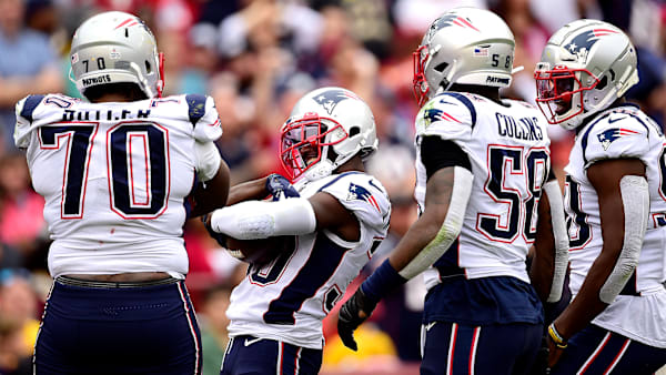 LANDOVER, MARYLAND - OCTOBER 06: Jason McCourty #30 of the New England Patriots celebrates with his teammates against the Washington Redskins during the second quarter in the game at FedExField on October 06, 2019 in Landover, Maryland. (Photo by Patrick McDermott/Getty Images) LANDOVER, MARYLAND - OCTOBER 06: Jason McCourty #30 of the New England Patriots celebrates with his teammates against the Washington Redskins during the second quarter in the game at FedExField on October 06, 2019 in Landover, Maryland. (Photo by Patrick McDermott/Getty Images)
