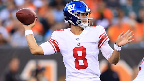 CINCINNATI, OHIO - AUGUST 22: Daniel Jones #8 of the New York Giants throws the ball against the Cincinnati Bengals at Paul Brown Stadium on August 22, 2019 in Cincinnati, Ohio. (Photo by Andy Lyons/Getty Images) CINCINNATI, OHIO - AUGUST 22: Daniel Jones #8 of the New York Giants throws the ball against the Cincinnati Bengals at Paul Brown Stadium on August 22, 2019 in Cincinnati, Ohio. (Photo by Andy Lyons/Getty Images)