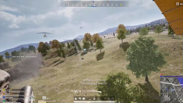 A PUBG player posted a clip of a group of players caught in an aerial battle. A PUBG player posted a clip of a group of players caught in an aerial battle.