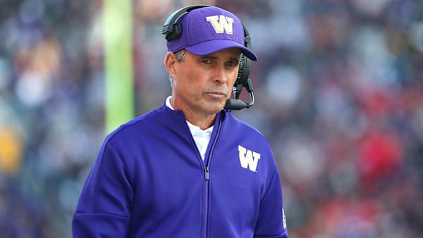 Washington Huskies head coach Chris Petersen is resigning following bowl season. Washington Huskies head coach Chris Petersen is resigning following bowl season.