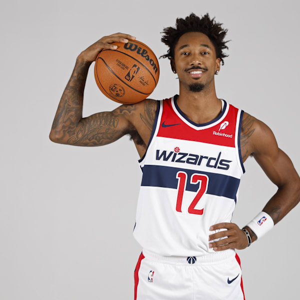 Leaky Black records stat-stuffing double-double in NBA Summer League Leaky Black records stat-stuffing double-double in NBA Summer League