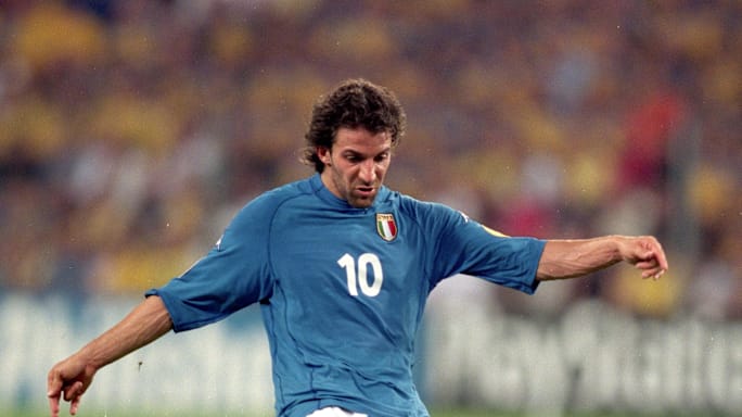 Italy euro 2000 kit clearance