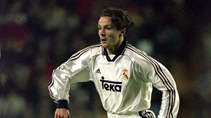 10 Rekor Transfer Termahal Pada 1999 2000 Dan Nasib Mereka Di Klub Baru 90min