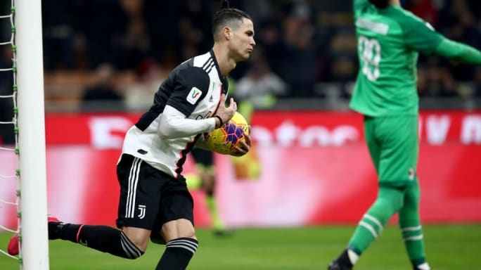 Inter Can Now Finally Wash Their Hands Of Talented Time Bomb Mauro Icardi His Tiresome Circus Act Ruiksports Com