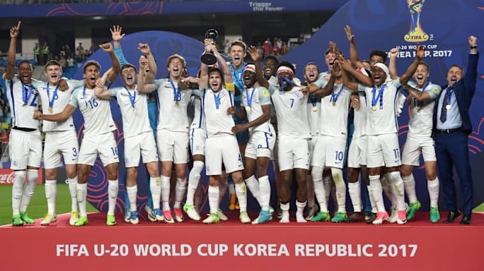 On This Day In Football History 11 June Ronaldo Agrees Real