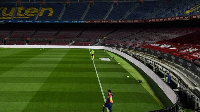 Barcelona Vs Valencia Preview How To Watch On Tv Live Stream Kick Off Time Team News