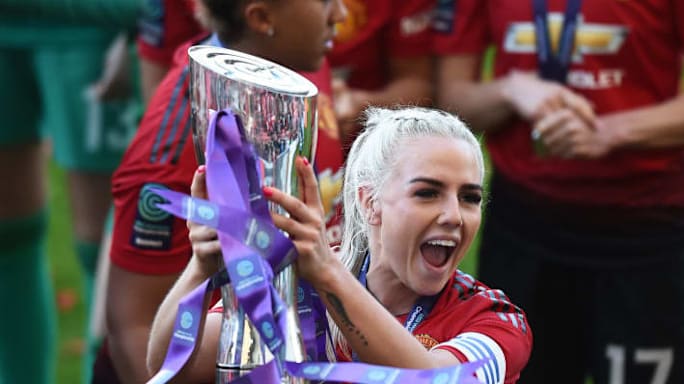 Alex Greenwood Explains Why She Joined Man City What She Expects From Man Utd Fans