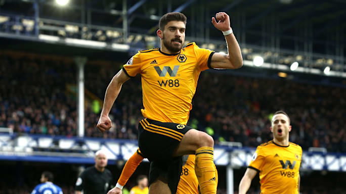 10 Football Players Who Are Too Good For Their Current Clubs Ruiksports Com