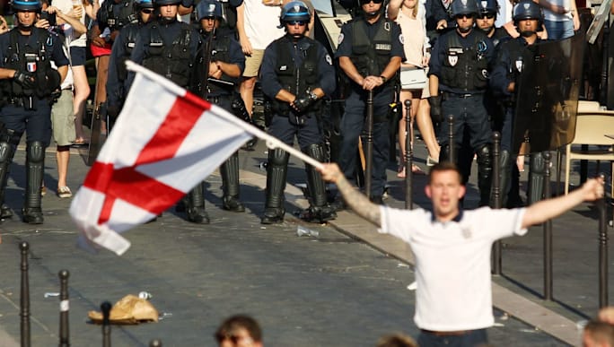 Russian Hooligan Who Attacked England Fan At The Euro 2016 Finally Arrested Ht Media