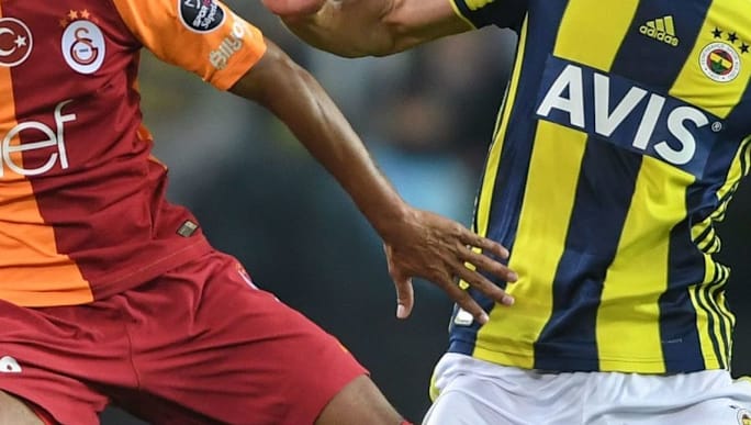 Galatasaray U 10 Takimi Oyuncularindan Fenerbahce U 9 Oyuncularina Destek 90min