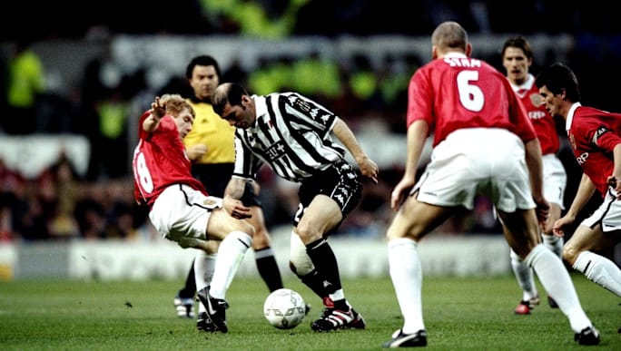 5 Classic Champions League Clashes Between Manchester United And Juventus 90min On bt sport, rio ferdinand describes the game as men against boys. 5 classic champions league clashes