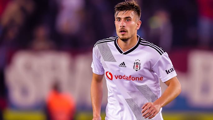 kendi kalesine gol atan 10 oyuncu