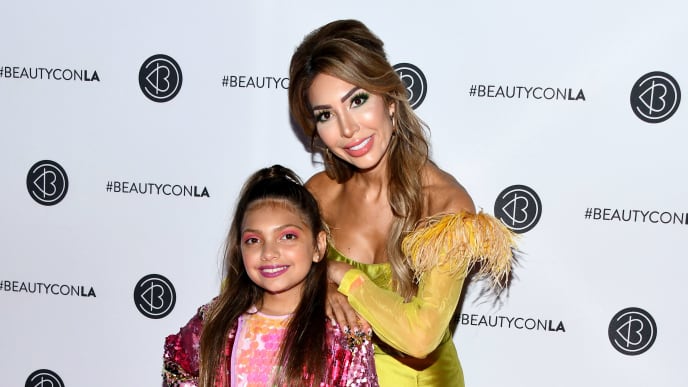 LOS ANGELES, CALIFORNIA - AUGUST 10: Farrah Abraham (R) and Sophia Abraham attend Beautycon Festival Los Angeles 2019 at Los Angeles Convention Center on August 10, 2019 in Los Angeles, California. (Photo by Araya Diaz/Getty Images for Beautycon) LOS ANGELES, CALIFORNIA - AUGUST 10: Farrah Abraham (R) and Sophia Abraham attend Beautycon Festival Los Angeles 2019 at Los Angeles Convention Center on August 10, 2019 in Los Angeles, California. (Photo by Araya Diaz/Getty Images for Beautycon)