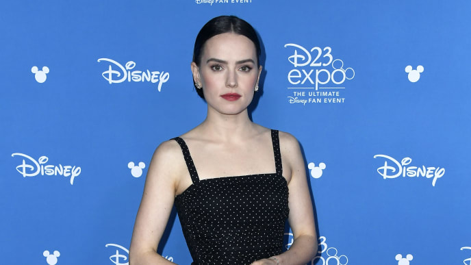 ANAHEIM, CALIFORNIA - AUGUST 24: Daisy Ridley attends Go Behind The Scenes with Walt Disney Studios during D23 Expo 2019 at Anaheim Convention Center on August 24, 2019 in Anaheim, California. (Photo by Frazer Harrison/Getty Images) ANAHEIM, CALIFORNIA - AUGUST 24: Daisy Ridley attends Go Behind The Scenes with Walt Disney Studios during D23 Expo 2019 at Anaheim Convention Center on August 24, 2019 in Anaheim, California. (Photo by Frazer Harrison/Getty Images)