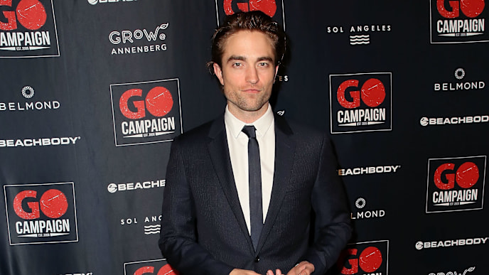 LOS ANGELES, CA - OCTOBER 20: Robert Pattinson attends the GO Campaign Gala 2018 at City Market Social House on October 20, 2018 in Los Angeles, California. (Photo by David Livingston/Getty Images) LOS ANGELES, CA - OCTOBER 20: Robert Pattinson attends the GO Campaign Gala 2018 at City Market Social House on October 20, 2018 in Los Angeles, California. (Photo by David Livingston/Getty Images)