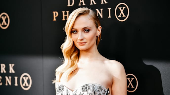 HOLLYWOOD, CALIFORNIA - JUNE 04: (EDITORS NOTE: Image has been processed using digital filters) Sophie Turner attends the premiere of 20th Century Fox's "Dark Phoenix" at TCL Chinese Theatre on June 04, 2019 in Hollywood, California. (Photo by Matt Winkelmeyer/Getty Images) HOLLYWOOD, CALIFORNIA - JUNE 04: (EDITORS NOTE: Image has been processed using digital filters) Sophie Turner attends the premiere of 20th Century Fox's "Dark Phoenix" at TCL Chinese Theatre on June 04, 2019 in Hollywood, California. (Photo by Matt Winkelmeyer/Getty Images)