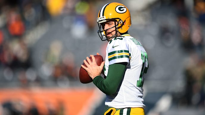 CHICAGO, IL - DECEMBER 16: Quarterback Aaron Rodgers #12 of the Green Bay Packers warms up prior to the game against the Chicago Bears at Soldier Field on December 16, 2018 in Chicago, Illinois. (Photo by Stacy Revere/Getty Images) CHICAGO, IL - DECEMBER 16: Quarterback Aaron Rodgers #12 of the Green Bay Packers warms up prior to the game against the Chicago Bears at Soldier Field on December 16, 2018 in Chicago, Illinois. (Photo by Stacy Revere/Getty Images)