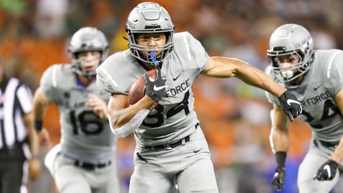HONOLULU, HI - OCTOBER 19: Timothy Jackson #34 of the Air Force Falcons runs the ball during the third quarter of the game against the Hawaii Rainbow Warriors at Aloha Stadium on October 19, 2019 in Honolulu, Hawaii. (Photo by Darryl Oumi/Getty Images) HONOLULU, HI - OCTOBER 19: Timothy Jackson #34 of the Air Force Falcons runs the ball during the third quarter of the game against the Hawaii Rainbow Warriors at Aloha Stadium on October 19, 2019 in Honolulu, Hawaii. (Photo by Darryl Oumi/Getty Images)