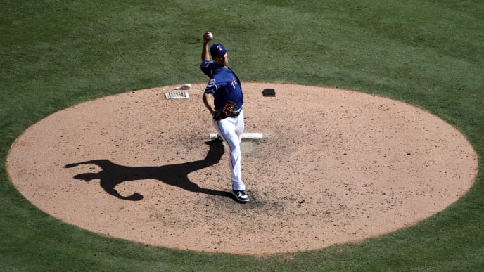 ARLINGTON, TEXAS - SEPTEMBER 26: Mike Minor #23 of the Texas Rangers throws against the Boston Red Sox in the seventh inning at Globe Life Park in Arlington on September 26, 2019 in Arlington, Texas. (Photo by Ronald Martinez/Getty Images) ARLINGTON, TEXAS - SEPTEMBER 26: Mike Minor #23 of the Texas Rangers throws against the Boston Red Sox in the seventh inning at Globe Life Park in Arlington on September 26, 2019 in Arlington, Texas. (Photo by Ronald Martinez/Getty Images)