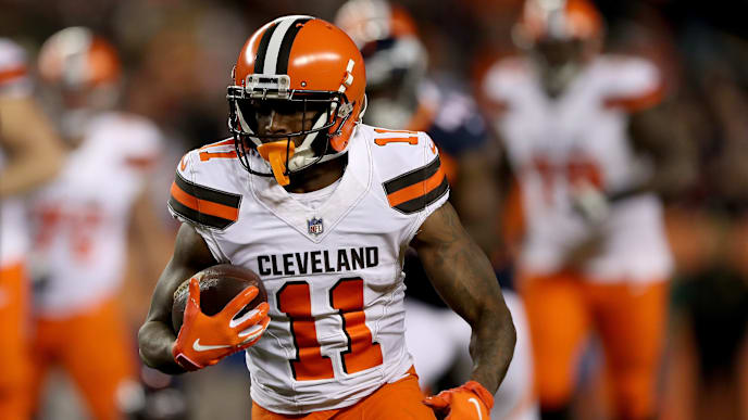 DENVER, COLORADO - DECEMBER 15: Antonio Callaway #11 of the Cleveland Browns runs with the ball after making a catch against the Denver Broncos at Broncos Stadium at Mile High on December 15, 2018 in Denver, Colorado. (Photo by Matthew Stockman/Getty Images) DENVER, COLORADO - DECEMBER 15: Antonio Callaway #11 of the Cleveland Browns runs with the ball after making a catch against the Denver Broncos at Broncos Stadium at Mile High on December 15, 2018 in Denver, Colorado. (Photo by Matthew Stockman/Getty Images)