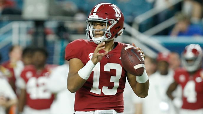 MIAMI, FL - DECEMBER 29: Tua Tagovailoa #13 of the Alabama Crimson Tide looks to pass against the Oklahoma Sooners during the College Football Playoff Semifinal at the Capital One Orange Bowl at Hard Rock Stadium on December 29, 2018 in Miami, Florida. (Photo by Michael Reaves/Getty Images) MIAMI, FL - DECEMBER 29: Tua Tagovailoa #13 of the Alabama Crimson Tide looks to pass against the Oklahoma Sooners during the College Football Playoff Semifinal at the Capital One Orange Bowl at Hard Rock Stadium on December 29, 2018 in Miami, Florida. (Photo by Michael Reaves/Getty Images)