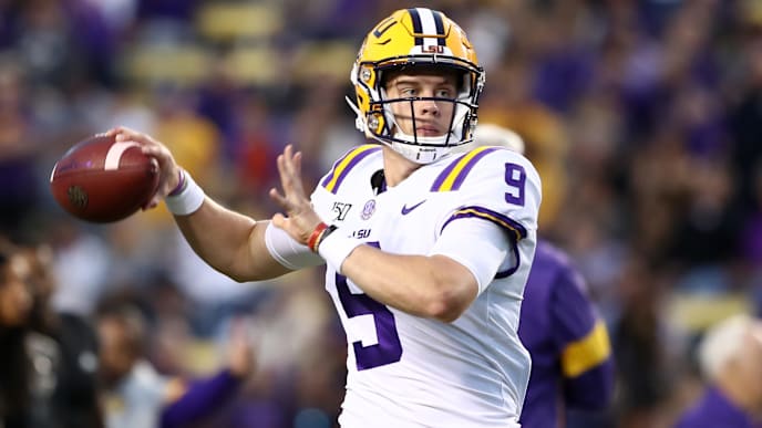 BATON ROUGE, LOUISIANA - OCTOBER 12: Quarterback Joe Burrow #9 of the LSU Tigers throws the ball against the Florida Gators at Tiger Stadium on October 12, 2019 in Baton Rouge, Louisiana. (Photo by Marianna Massey/Getty Images) BATON ROUGE, LOUISIANA - OCTOBER 12: Quarterback Joe Burrow #9 of the LSU Tigers throws the ball against the Florida Gators at Tiger Stadium on October 12, 2019 in Baton Rouge, Louisiana. (Photo by Marianna Massey/Getty Images)