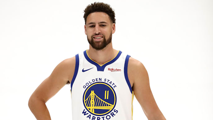 SAN FRANCISCO, CALIFORNIA - SEPTEMBER 30: Klay Thompson #11 of the Golden State Warriors poses for a picture during the Golden State Warriors media day at Chase Center on September 30, 2019 in San Francisco, California. NOTE TO USER: User expressly acknowledges and agrees that, by downloading and or using this photograph, User is consenting to the terms and conditions of the Getty Images License Agreement. (Photo by Ezra Shaw/Getty Images) SAN FRANCISCO, CALIFORNIA - SEPTEMBER 30: Klay Thompson #11 of the Golden State Warriors poses for a picture during the Golden State Warriors media day at Chase Center on September 30, 2019 in San Francisco, California. NOTE TO USER: User expressly acknowledges and agrees that, by downloading and or using this photograph, User is consenting to the terms and conditions of the Getty Images License Agreement. (Photo by Ezra Shaw/Getty Images)