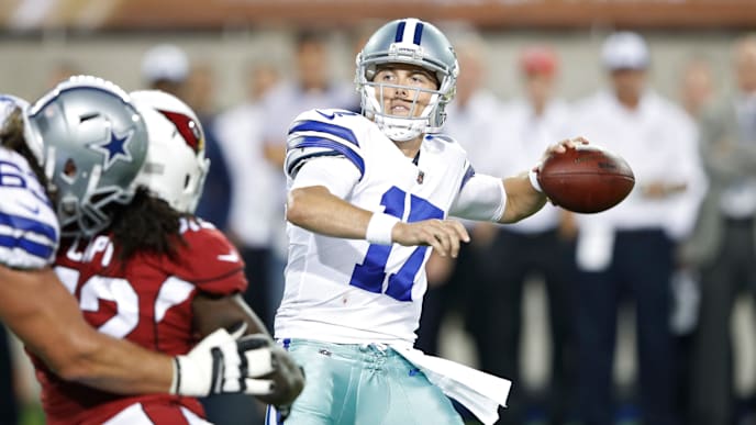 CANTON, OH - AUGUST 03: Kellen Moore #17 of the Dallas Cowboys looks to pass in the second quarter of the NFL Hall of Fame preseason game against the Arizona Cardinals at Tom Benson Hall of Fame Stadium on August 3, 2017 in Canton, Ohio. (Photo by Joe Robbins/Getty Images) CANTON, OH - AUGUST 03: Kellen Moore #17 of the Dallas Cowboys looks to pass in the second quarter of the NFL Hall of Fame preseason game against the Arizona Cardinals at Tom Benson Hall of Fame Stadium on August 3, 2017 in Canton, Ohio. (Photo by Joe Robbins/Getty Images)