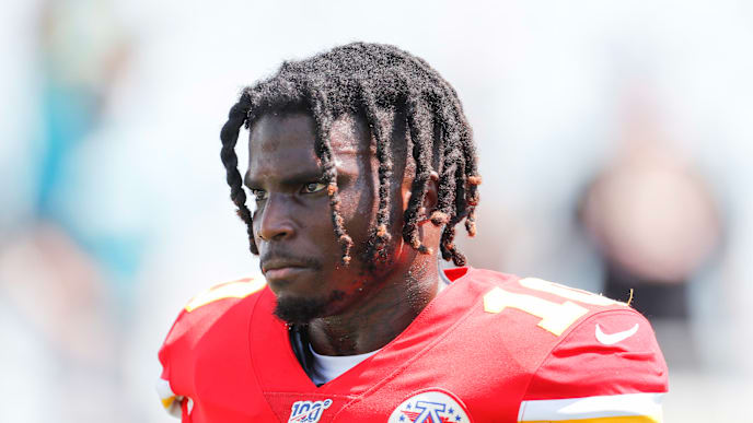 JACKSONVILLE, FLORIDA - SEPTEMBER 08: Tyreek Hill #10 of the Kansas City Chiefs looks on during warmups before a game against the Jacksonville Jaguars at TIAA Bank Field on September 08, 2019 in Jacksonville, Florida. (Photo by James Gilbert/Getty Images) JACKSONVILLE, FLORIDA - SEPTEMBER 08: Tyreek Hill #10 of the Kansas City Chiefs looks on during warmups before a game against the Jacksonville Jaguars at TIAA Bank Field on September 08, 2019 in Jacksonville, Florida. (Photo by James Gilbert/Getty Images)