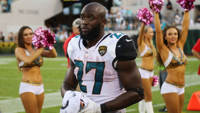 JACKSONVILLE, FL - OCTOBER 15: Leonard Fournette #27 of the Jacksonville Jaguars walks to the bench area in the second half of their game against the Los Angeles Rams at EverBank Field on October 15, 2017 in Jacksonville, Florida. (Photo by Sam Greenwood/Getty Images) JACKSONVILLE, FL - OCTOBER 15: Leonard Fournette #27 of the Jacksonville Jaguars walks to the bench area in the second half of their game against the Los Angeles Rams at EverBank Field on October 15, 2017 in Jacksonville, Florida. (Photo by Sam Greenwood/Getty Images)