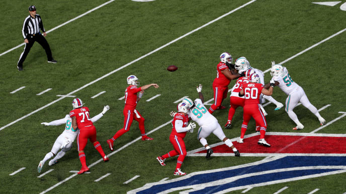 ORCHARD PARK, NY - OCTOBER 20: Josh Allen #17 of the Buffalo Bills throws the ball during the first quarter of an NFL game against the Miami Dolphins at New Era Field on October 20, 2019 in Orchard Park, New York. (Photo by Bryan M. Bennett/Getty Images) ORCHARD PARK, NY - OCTOBER 20: Josh Allen #17 of the Buffalo Bills throws the ball during the first quarter of an NFL game against the Miami Dolphins at New Era Field on October 20, 2019 in Orchard Park, New York. (Photo by Bryan M. Bennett/Getty Images)