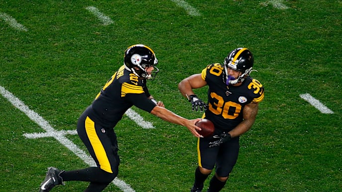 PITTSBURGH, PA - OCTOBER 28: Mason Rudolph #2 of the Pittsburgh Steelers hands off to James Conner #30 against the Miami Dolphins on October 28, 2019 at Heinz Field in Pittsburgh, Pennsylvania. (Photo by Justin K. Aller/Getty Images) PITTSBURGH, PA - OCTOBER 28: Mason Rudolph #2 of the Pittsburgh Steelers hands off to James Conner #30 against the Miami Dolphins on October 28, 2019 at Heinz Field in Pittsburgh, Pennsylvania. (Photo by Justin K. Aller/Getty Images)