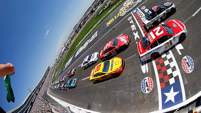 FORT WORTH, TX - APRIL 09: Ryan Blaney, driver of the #21 Motorcraft/Quick Lane Tire & Auto Center Ford, and Kevin Harvick, driver of the #4 Jimmy John's Ford, lead the field past the green flag to start the Monster Energy NASCAR Cup Series O'Reilly Auto Parts 500 at Texas Motor Speedway on April 9, 2017 in Fort Worth, Texas. (Photo by Jonathan Ferrey/Getty Images) FORT WORTH, TX - APRIL 09: Ryan Blaney, driver of the #21 Motorcraft/Quick Lane Tire & Auto Center Ford, and Kevin Harvick, driver of the #4 Jimmy John's Ford, lead the field past the green flag to start the Monster Energy NASCAR Cup Series O'Reilly Auto Parts 500 at Texas Motor Speedway on April 9, 2017 in Fort Worth, Texas. (Photo by Jonathan Ferrey/Getty Images)