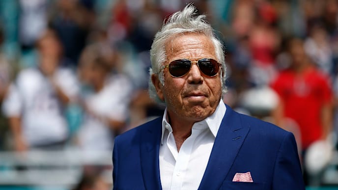 MIAMI, FLORIDA - SEPTEMBER 15: Chief Executive Officer of the New England Patriots Robert Kraft walks to the field prior to the game against the Miami Dolphins at Hard Rock Stadium on September 15, 2019 in Miami, Florida. (Photo by Michael Reaves/Getty Images) MIAMI, FLORIDA - SEPTEMBER 15: Chief Executive Officer of the New England Patriots Robert Kraft walks to the field prior to the game against the Miami Dolphins at Hard Rock Stadium on September 15, 2019 in Miami, Florida. (Photo by Michael Reaves/Getty Images)