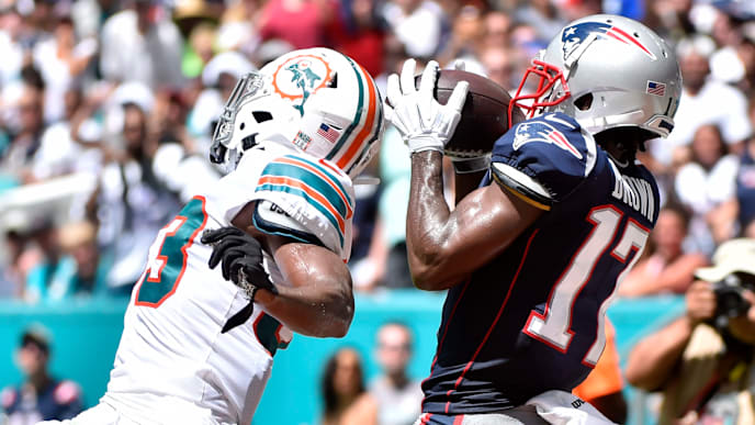 MIAMI, FL - SEPTEMBER 15: Antonio Brown #17 of the New England Patriots catches a touchdown in the second quarter of the game against the Miami Dolphins at Hard Rock Stadium on September 15, 2019 in Miami, Florida. (Photo by Eric Espada/Getty Images) MIAMI, FL - SEPTEMBER 15: Antonio Brown #17 of the New England Patriots catches a touchdown in the second quarter of the game against the Miami Dolphins at Hard Rock Stadium on September 15, 2019 in Miami, Florida. (Photo by Eric Espada/Getty Images)