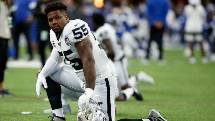 INDIANAPOLIS, INDIANA - SEPTEMBER 29: Vontaze Burfict #55 of the Oakland Raiders on the filed before the game against the Indianapolis Colts at Lucas Oil Stadium on September 29, 2019 in Indianapolis, Indiana. (Photo by Justin Casterline/Getty Images) INDIANAPOLIS, INDIANA - SEPTEMBER 29: Vontaze Burfict #55 of the Oakland Raiders on the filed before the game against the Indianapolis Colts at Lucas Oil Stadium on September 29, 2019 in Indianapolis, Indiana. (Photo by Justin Casterline/Getty Images)