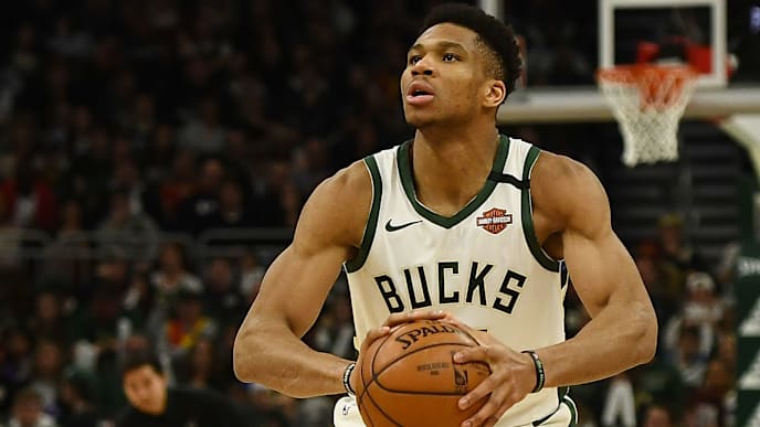 Giannis Antetokounmpo Giannis Antetokounmpo