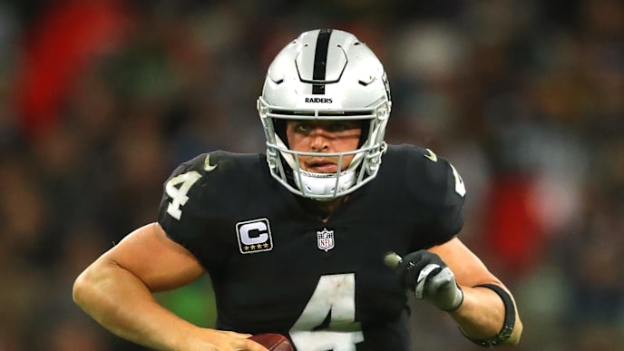 LONDON, ENGLAND - OCTOBER 14: Derek Carr of the Oakland Raiders in action during the NFL International Series game between Seattle Seahawks and Oakland Raiders at Wembley Stadium on October 14, 2018 in London, England. (Photo by Warren Little/Getty Images) LONDON, ENGLAND - OCTOBER 14: Derek Carr of the Oakland Raiders in action during the NFL International Series game between Seattle Seahawks and Oakland Raiders at Wembley Stadium on October 14, 2018 in London, England. (Photo by Warren Little/Getty Images)