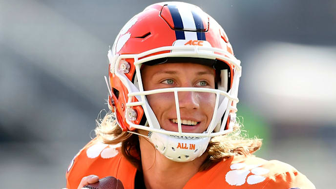 Trevor Lawrence Remains Favorite To Win 2019 Heisman Trophy