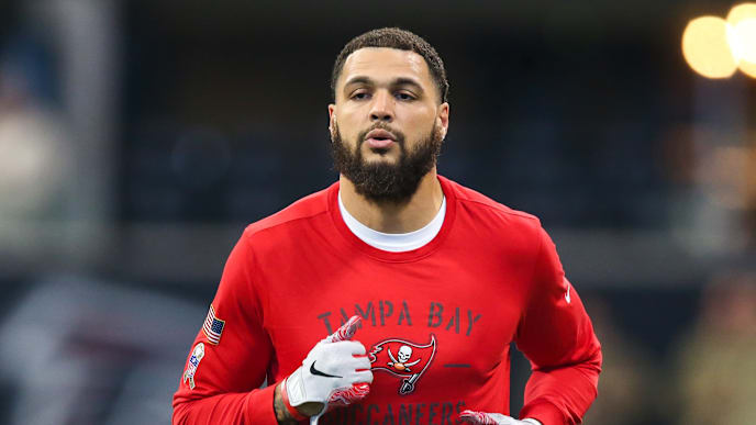 Mike Evans Mike Evans