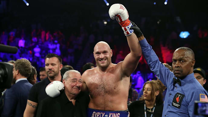 Tyson Fury v Tom Schwarz Tyson Fury v Tom Schwarz