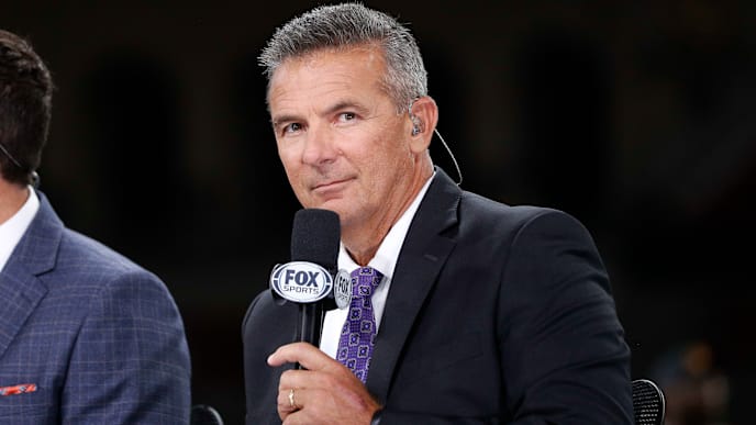LOS ANGELES, CALIFORNIA - SEPTEMBER 20: Former player Urban Meyer, rumored to be the next USC head coach, appears at the USC game against the Utah Utes at Los Angeles Memorial Coliseum on September 20, 2019 in Los Angeles, California. (Photo by Meg Oliphant/Getty Images) LOS ANGELES, CALIFORNIA - SEPTEMBER 20: Former player Urban Meyer, rumored to be the next USC head coach, appears at the USC game against the Utah Utes at Los Angeles Memorial Coliseum on September 20, 2019 in Los Angeles, California. (Photo by Meg Oliphant/Getty Images)