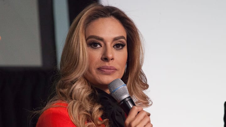 Montijo mostró sus dedos machucados 